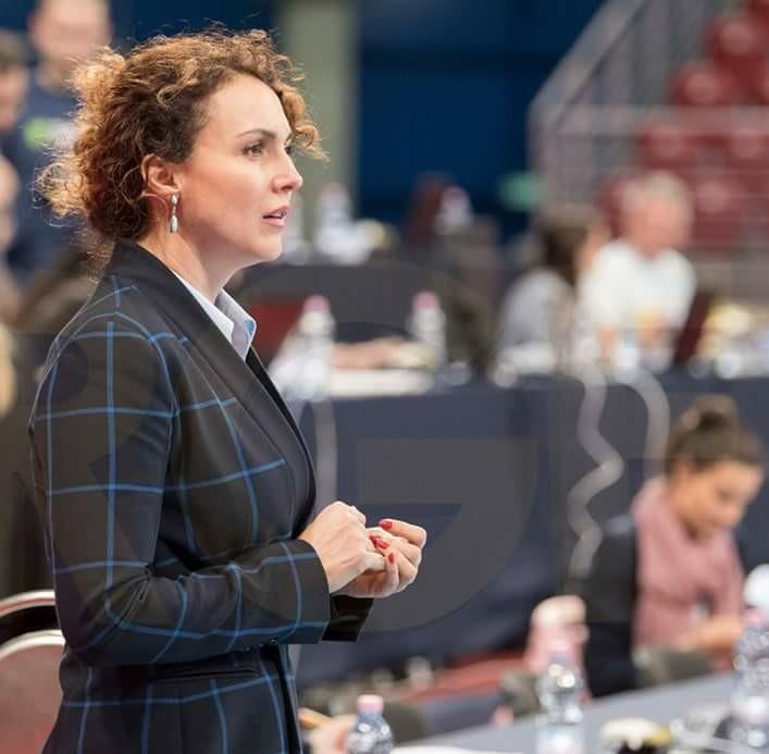 Почина бащата на световната ни шампионка по художествена гимнастика ...