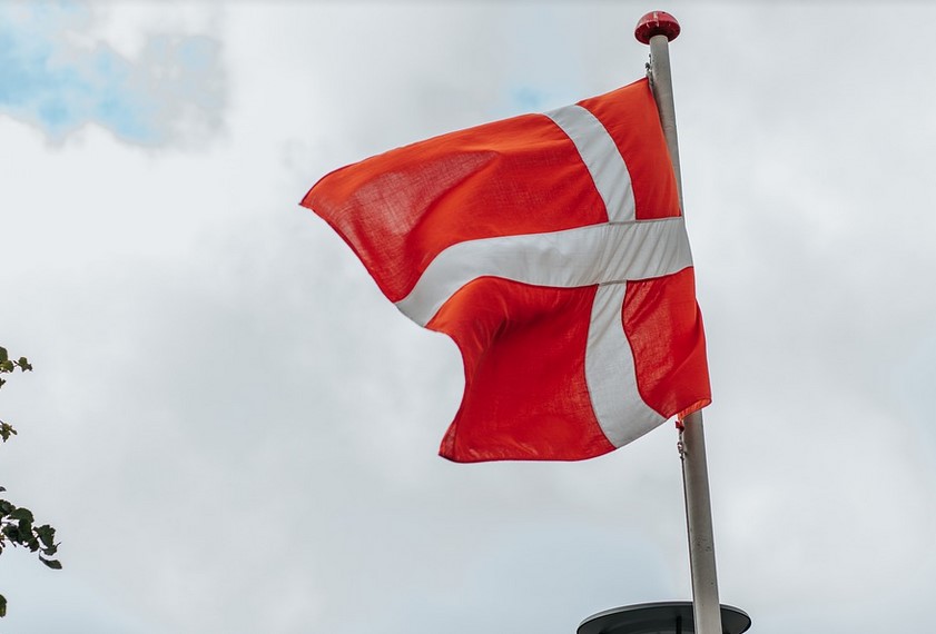 Дания отмени решението си да не участва в отбранителната политика на ЕС