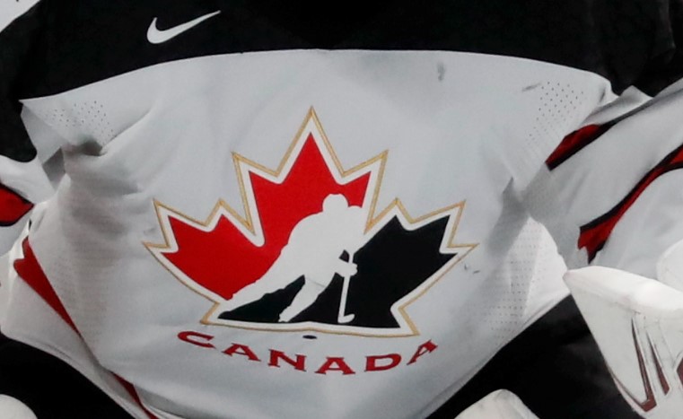 Скандали и обвинения в сексуално насилие донесоха оставки на върха на канадския хокей