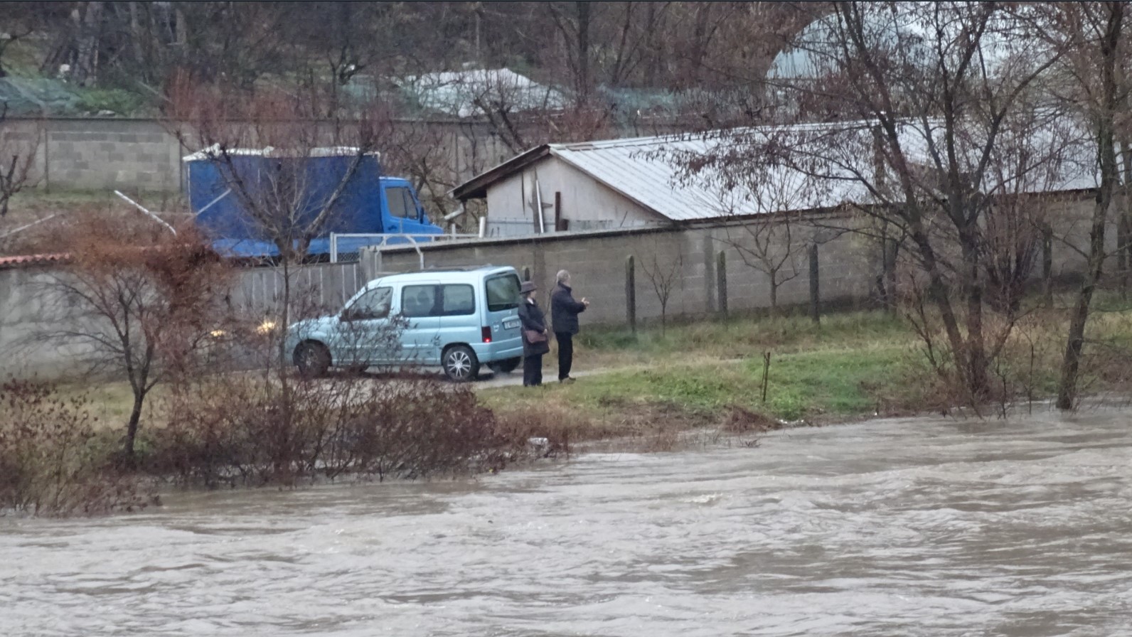 Наводнени къщи, магистрала и разрушения след наводнения в България (ВИДЕО)