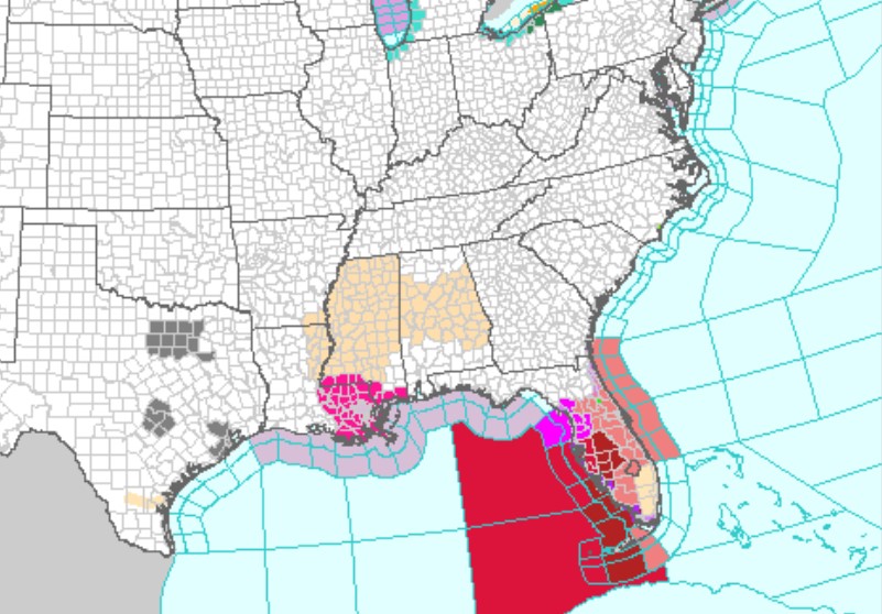 Извънредно положение във Флорида в очакване да удари ураганът Иън
