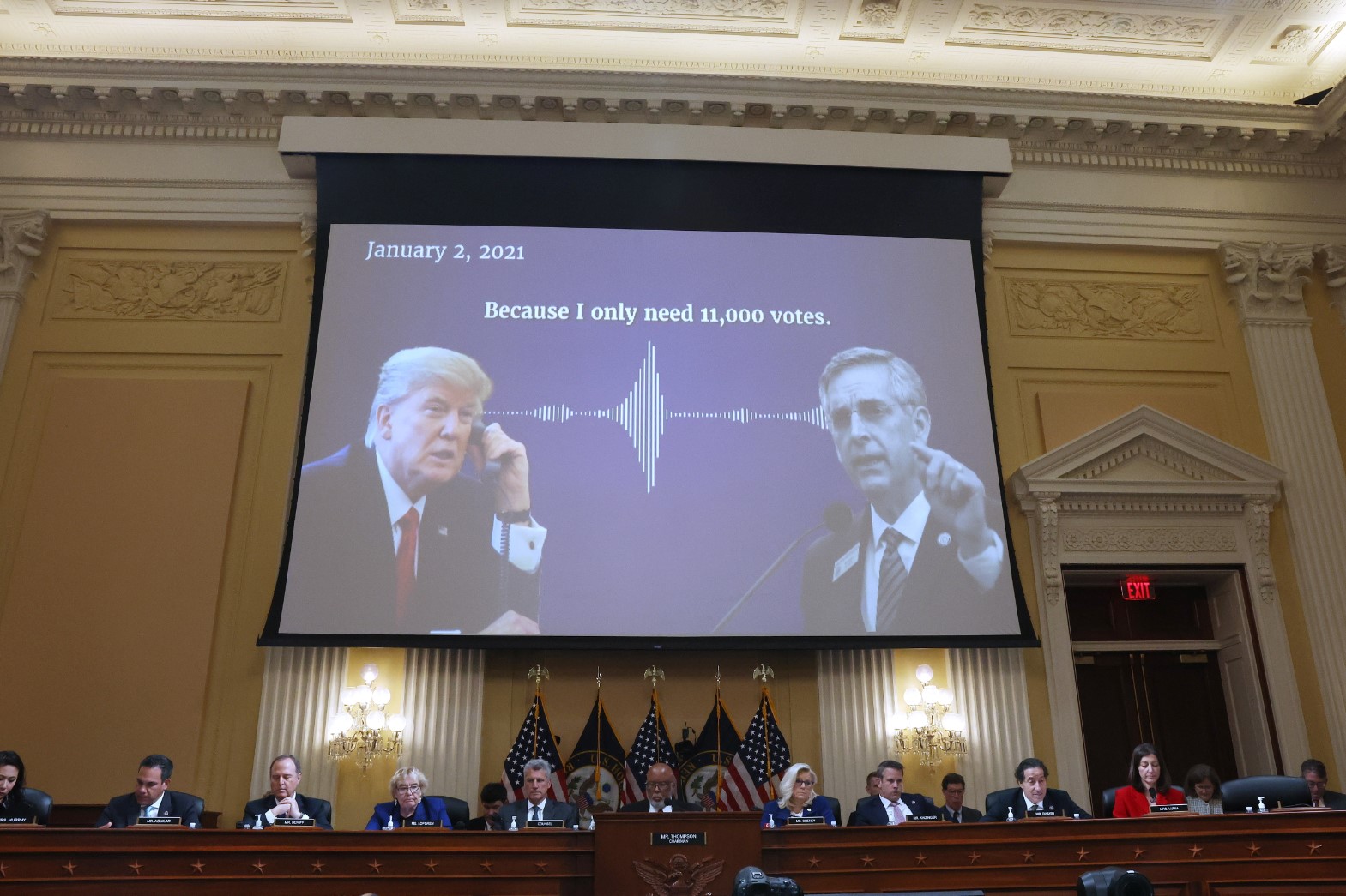 Последно изслушване на комисията за 6 януари преди изборите: Фокусът обратно върху Тръмп