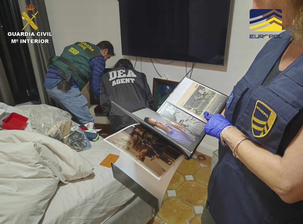 Вместо помощ за Украйна - пратки с дрога. Полицията разби наркоканал за Европа