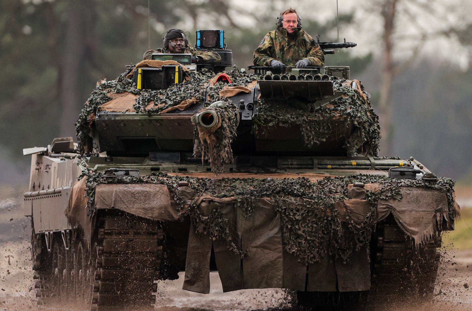 Германският министър на отбраната иска рязко покачване на военния бюджет