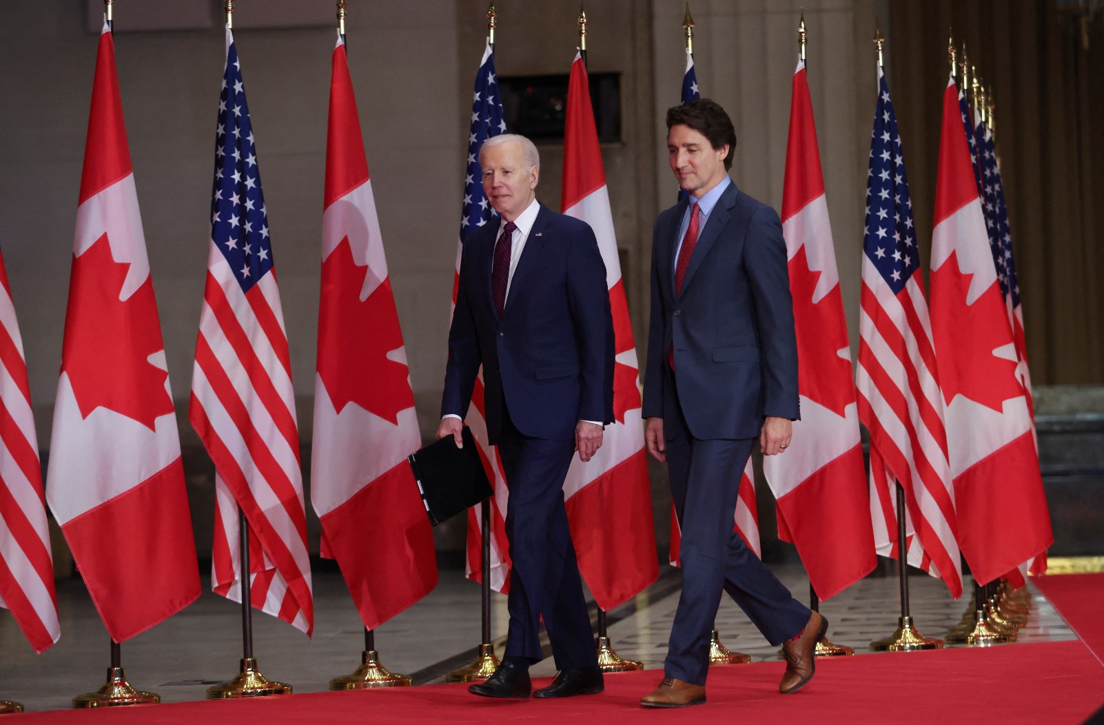 САЩ и Канада обявиха споразумение за борба срещу нелегалната миграция