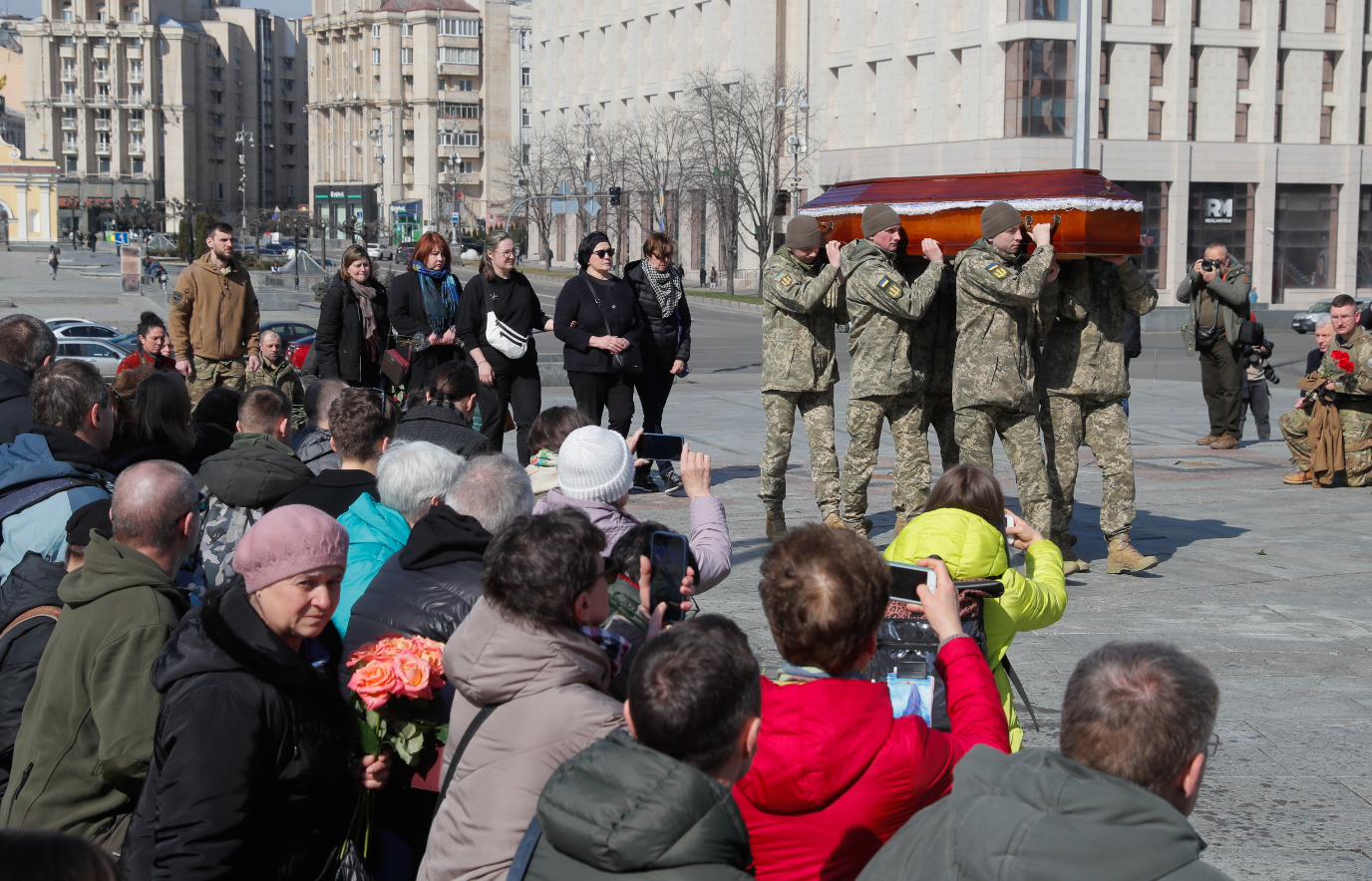 Украйна размени живи пленници срещу трупове на свои войници