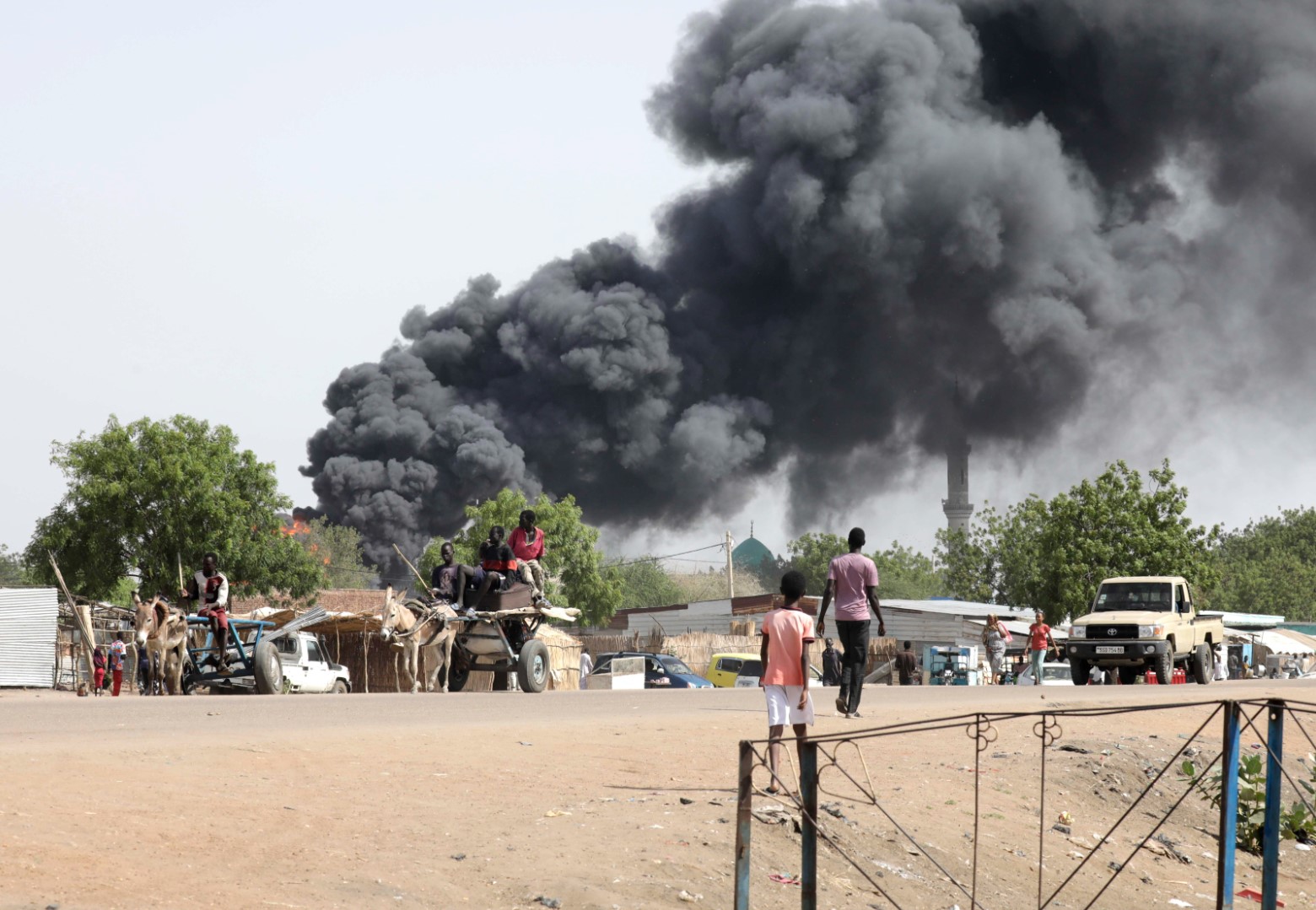 Судан потъна в хаос, след като през април в столицата Хартум избухнаха сражения