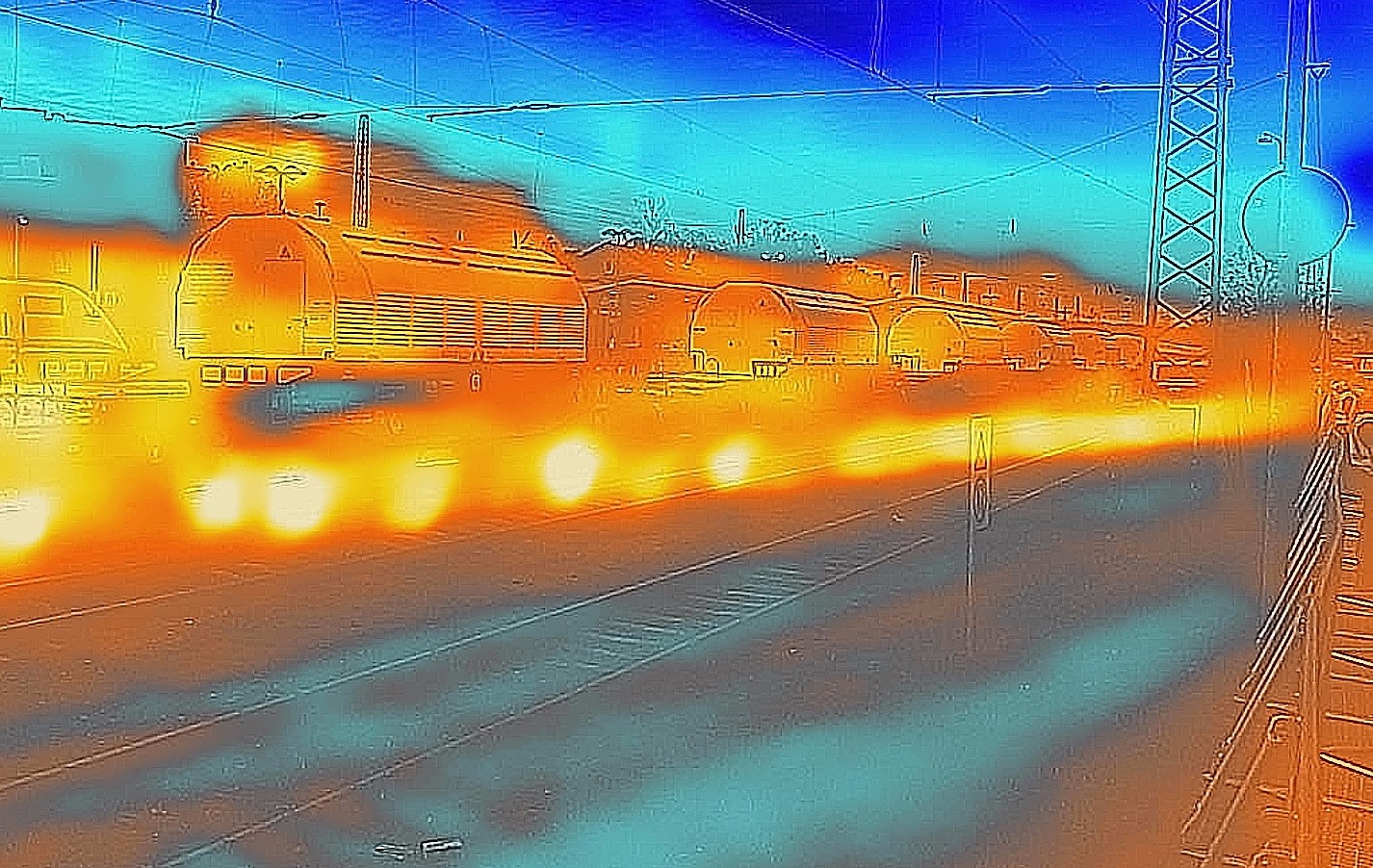 Инфрачервено изображение на влак с ядрени отпадъци от Селафийлд