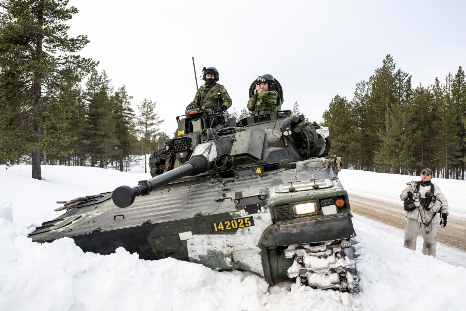 Шведски войници по време на учение на НАТО