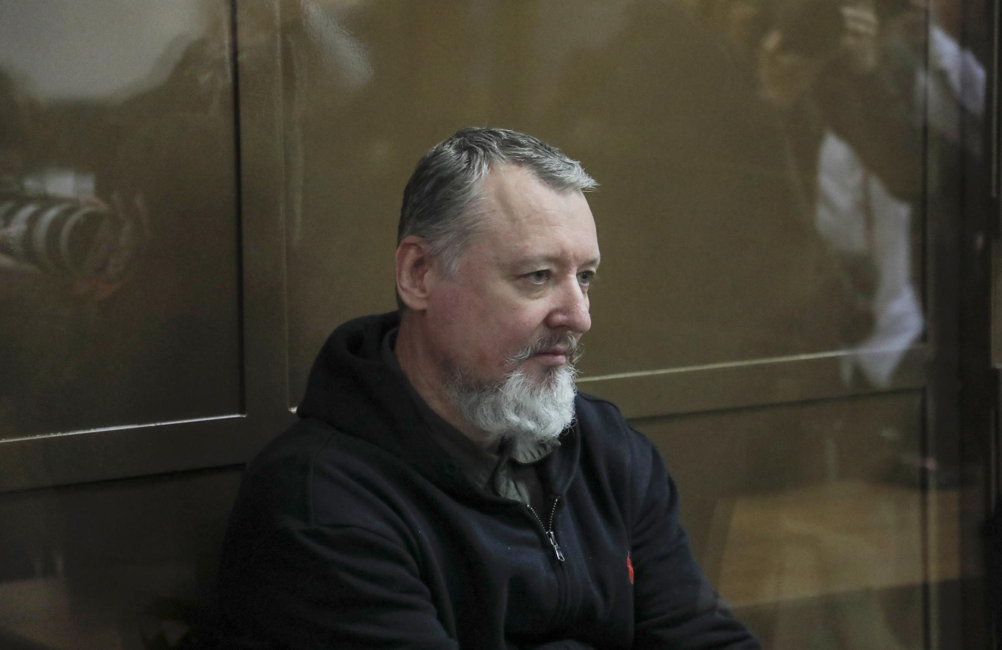 Осъден екстремист иска на фронта в Украйна, а не в руски затвор
