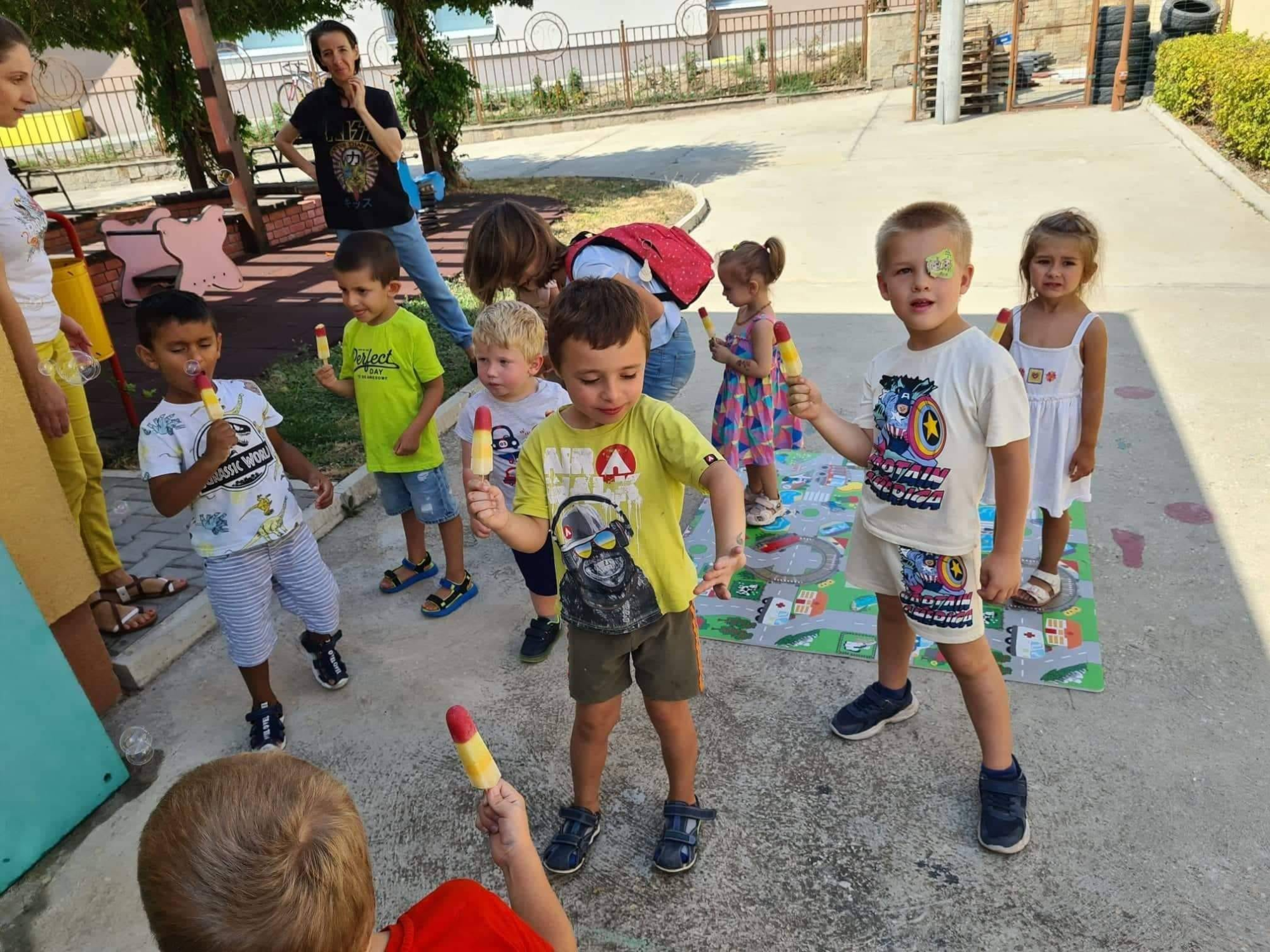 „Децата на България“: Българска благотворителна организация в Ню Йорк дари близо един милион лв. за децата в Родината