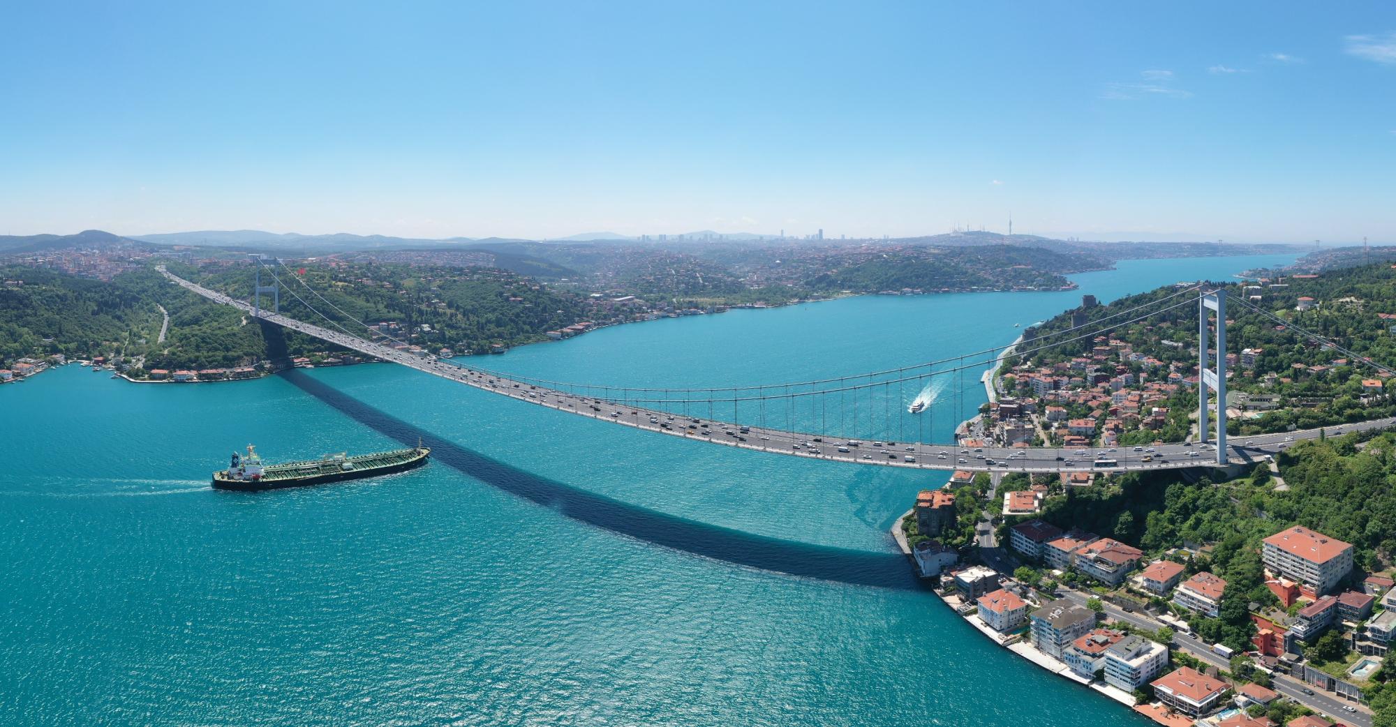 Мостът „Фатих Султан Мехмед“