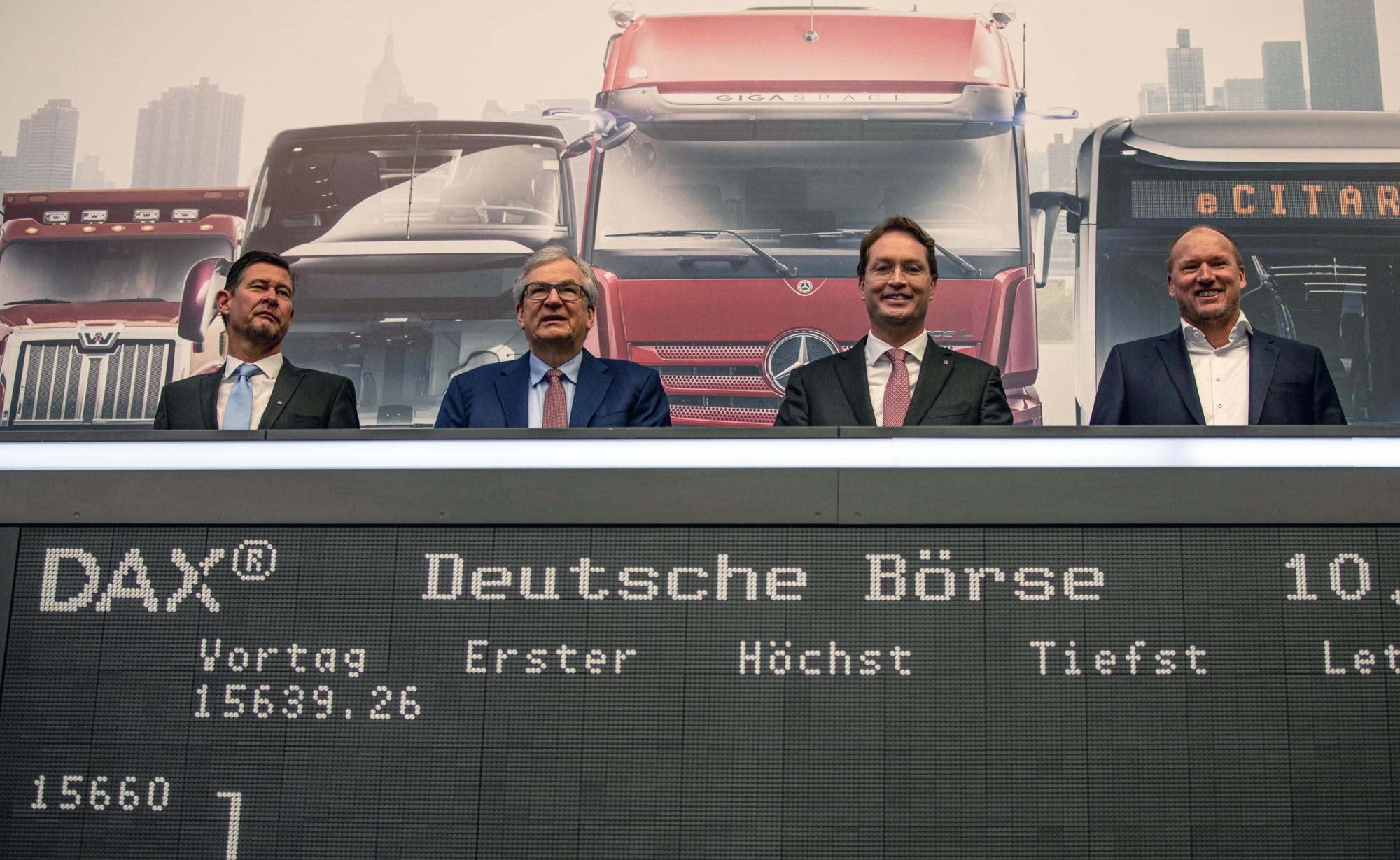 Daimler Truck и работниците се споразумяха за заплатите