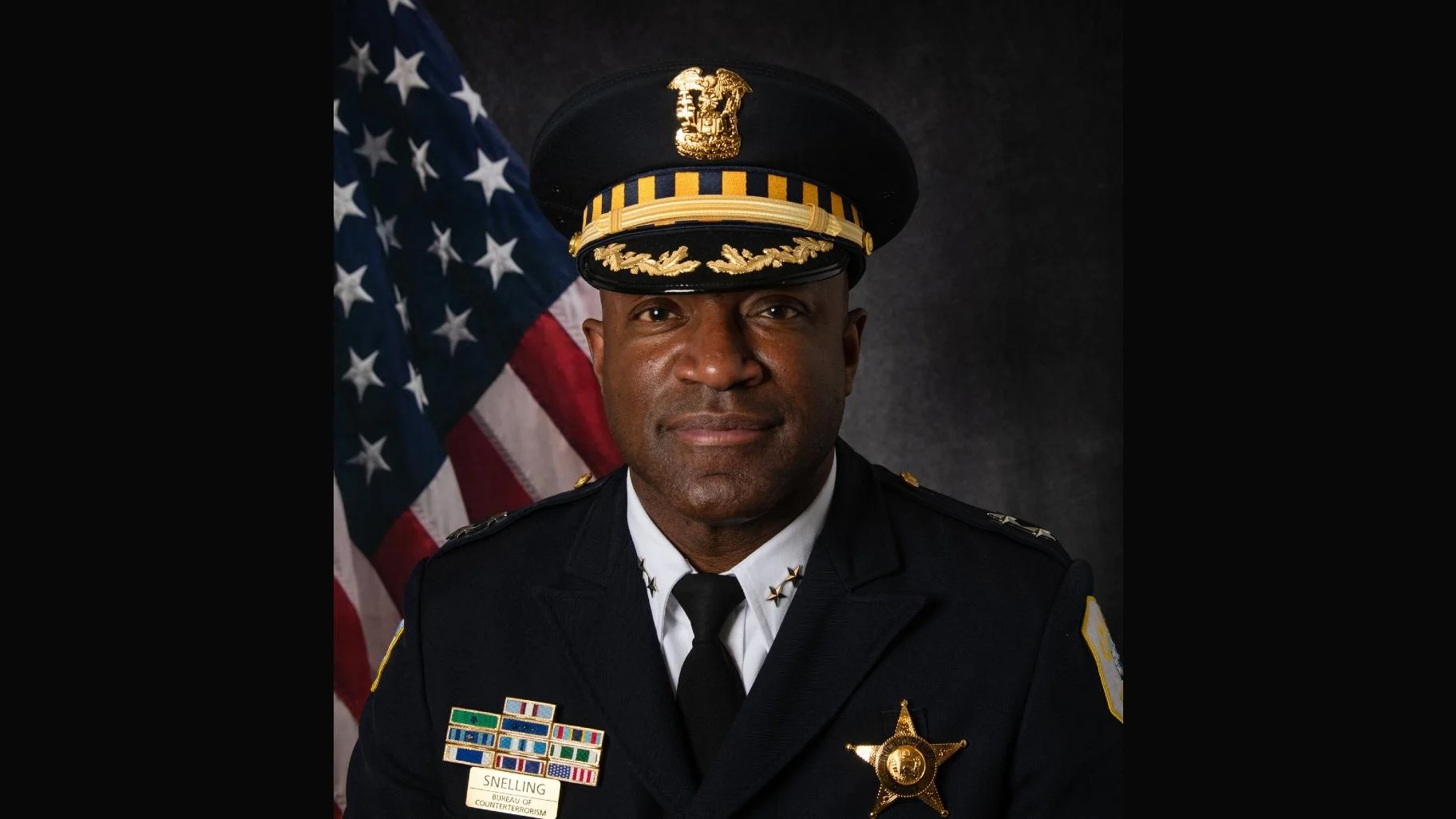 Шефът на полицията в Чикаго Лари Снелин