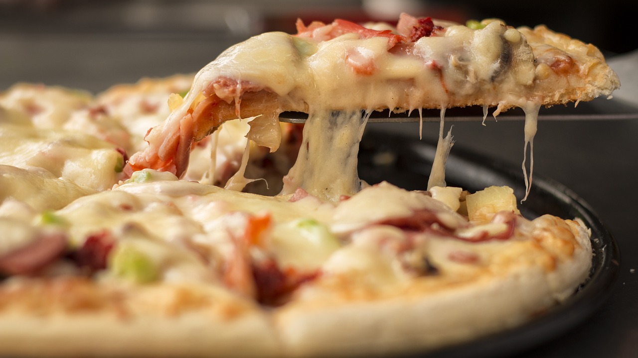 Ново откритие на британските учени: Яденето на пица намалява стреса