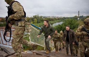 Зеленски от освободения Изюм: Гледката е потресаваща, като в Буча