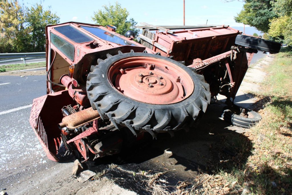 Трактор причина катастрофа в Благоевград, има пострадала