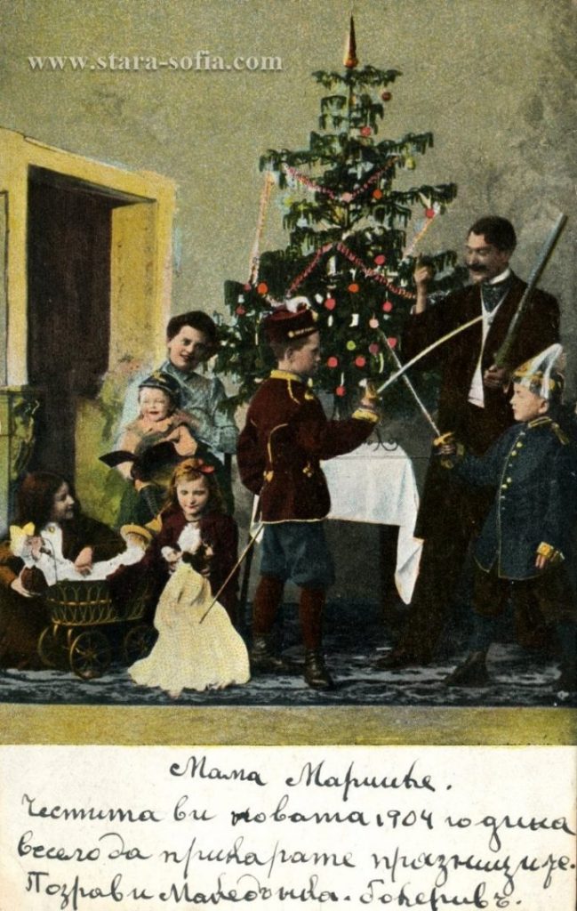Как предците ни са посрещали Коледа и Нова година в България